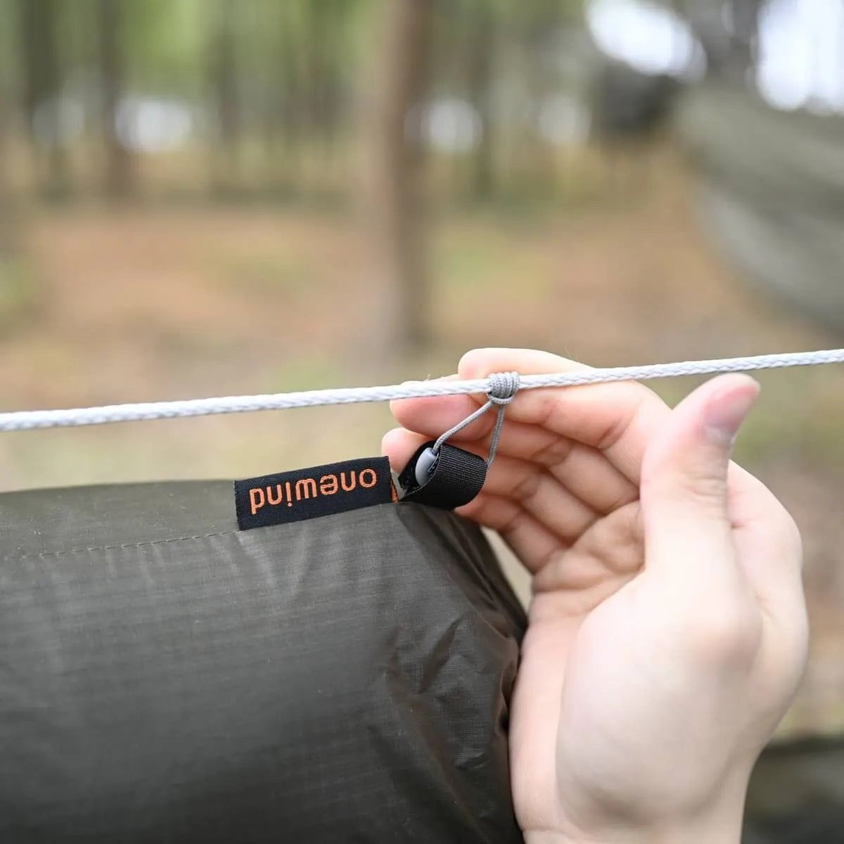 Camping-Sachensack und Hängematten-Ridgeline-Organizer