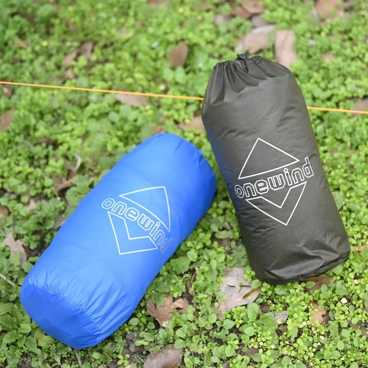 Camping-Sachensack und Hängematten-Ridgeline-Organizer