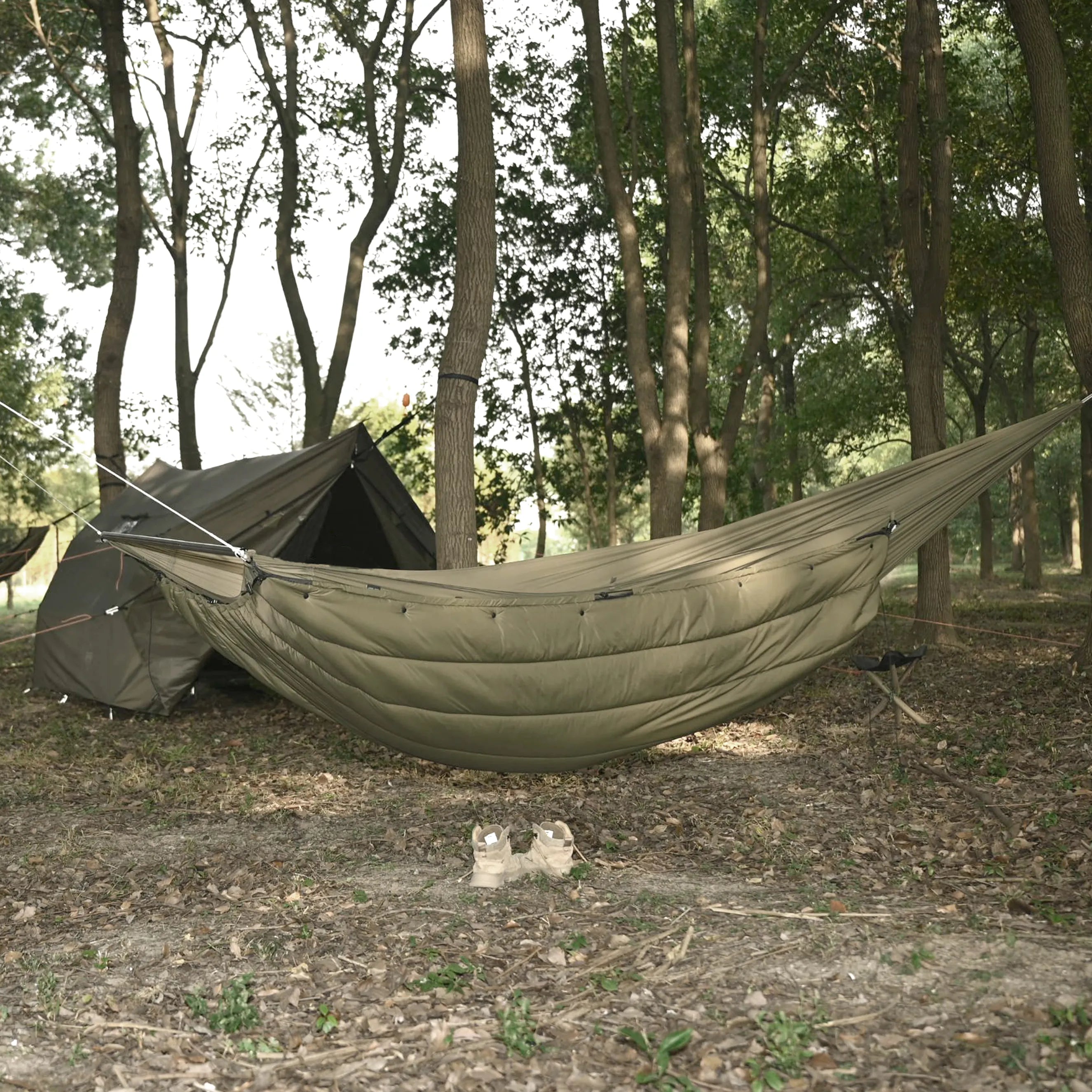 Half Bridge Hammock with Bugnet- Brickfielder