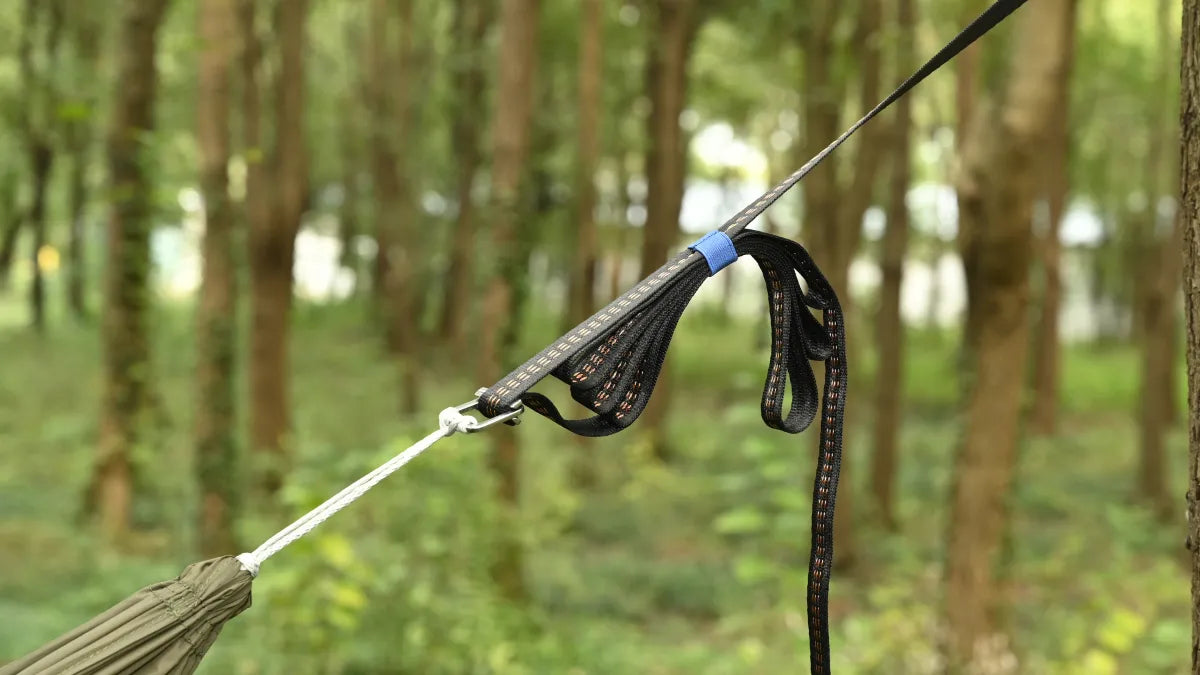 Optimize Your Hammock Setup: How to Prevent Slipping with Cinch Buckles and Tree Straps
